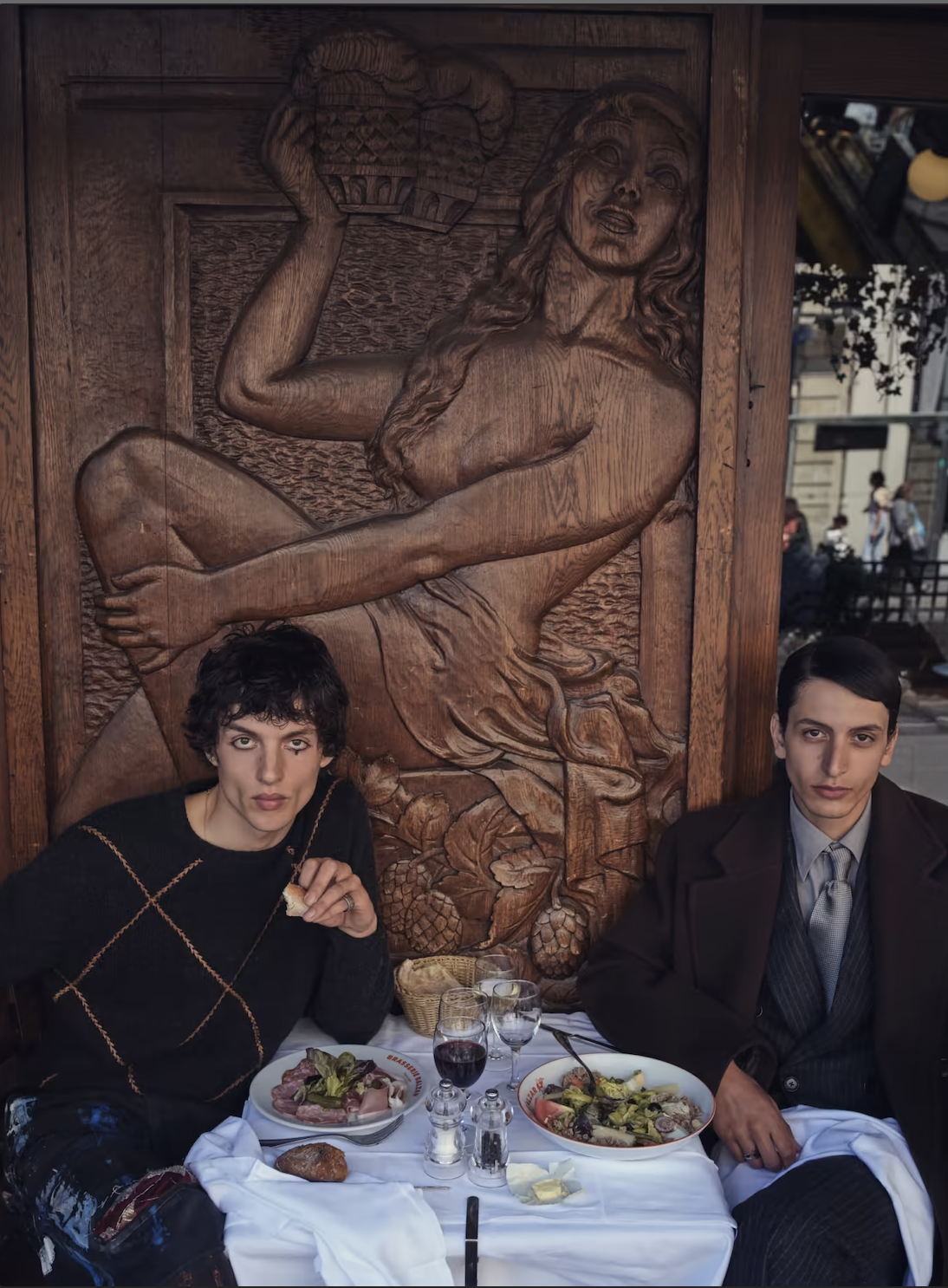 FINANCIAL TIMES