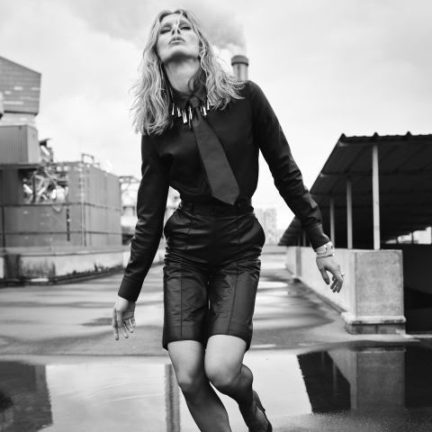 V MAGAZINE