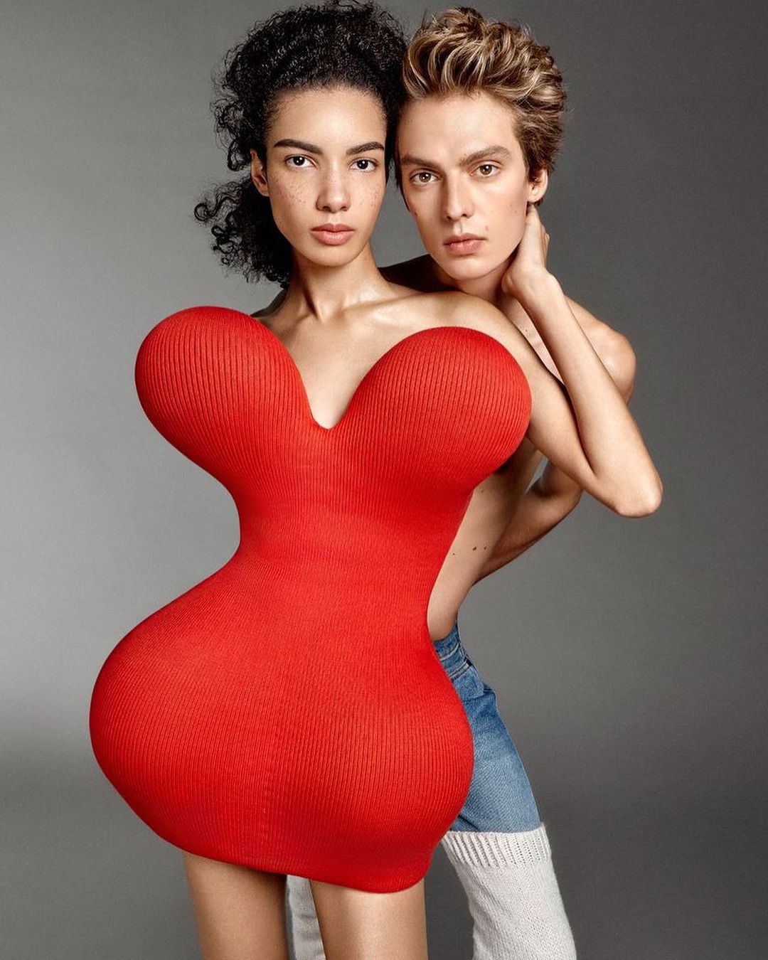 W MAGAZINE